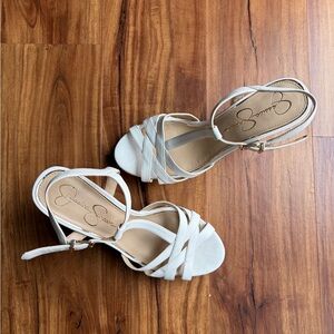 Jessica Simpson Women's Beige Strappy Sandals